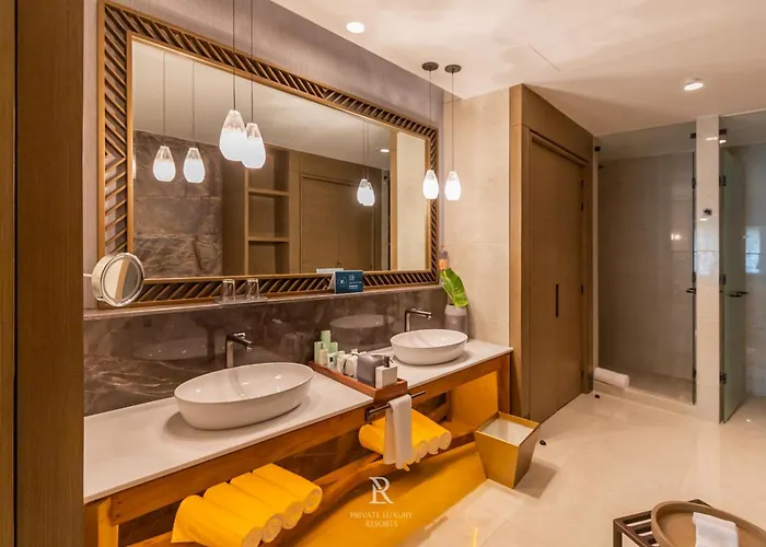 The Estates Two Bedroom - Riviera Maya Puerto Morelos